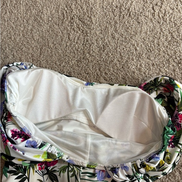 Magic suit miracle suit Natalie one piece modern romance floral bathing suit 8 - Picture 14 of 15